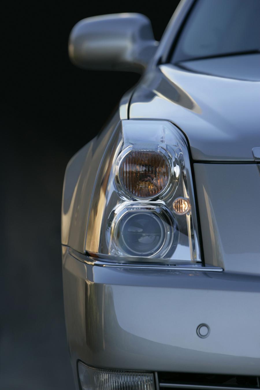  Cadillac DTS 2006 года  (фото 29 из 41)